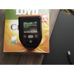 Bezprzewodowy skaner kodów kreskowych 1D 2D QR Aztec MaxiCode z wyświetlaczem i mocną baterią 2600mAh